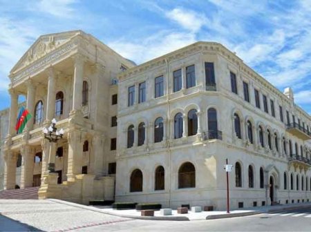 Azərbaycanda iki şirkət rəhbəri həbs olundu