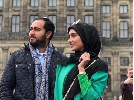 Səfirin oğlunun dəbdəbəli toyu İranda etirazlara səbəb oldu