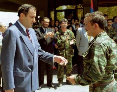 "Ter-Petrosyan xəritədə Ağdərə-Ağdam-Füzuli- Cəbrayıl yoluna baxdı, tapşırdı ki...”