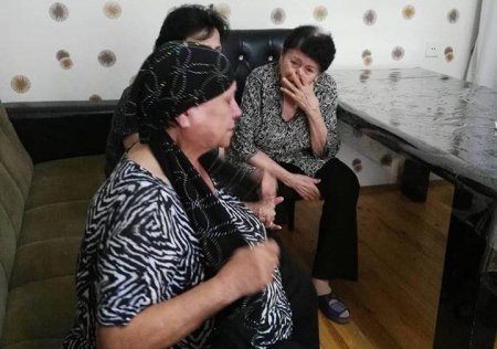 Anar Nağılbazın yas mərasimində anası nalə çəkdi: ÖIəndə balasını çağırıb...