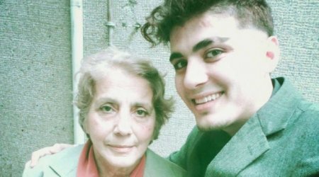 Mehman Hüseynov anasının dəfnində iştirak etmək üçün azadlığa buraxılıb
