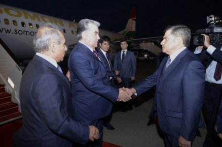 Tacikistan Prezidenti Azərbaycana rəsmi səfərə gəlib