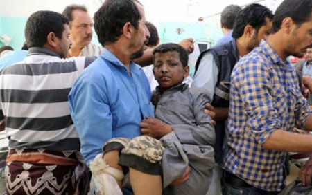 Yəməndə məktəblilərin avtobusuna bomba atdılar – 50 ölü, 77 yaralı