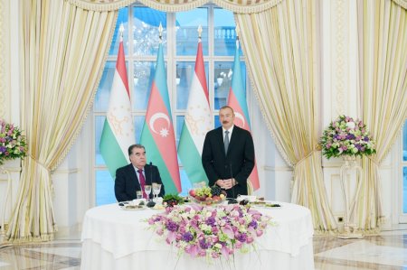 İlham Əliyev: “Biz böyük sərmayələr yatıraraq yeni nəqliyyat yolları yaratmışıq”