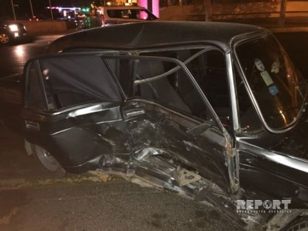Bakıda işıqforun qırmızı işığında keçən taksi qəza törətdi, xəsarət alanlar var