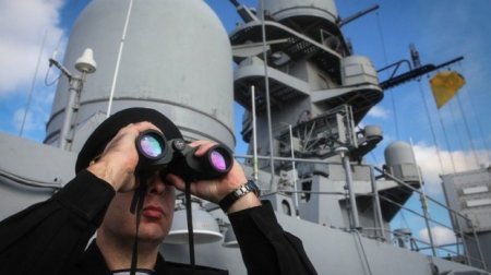 Şoyqu Dağıstanda müşavirə keçirdi, Xəzərdə yeni hərbi bazanın yaradılması haqda danışdı