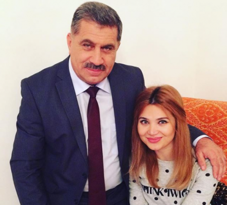 Azərbaycanlı aktyor: "Yolda biri məni saxlayıb dedi ki, mənim qızlarım da, kürəkənlərim də səninkilər kimidir"