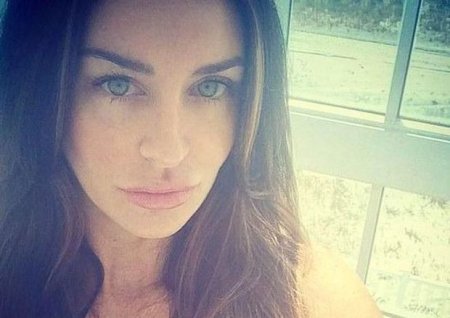 Keçmiş Playboy modelini evində öldürdülər