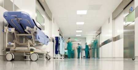 Azərbaycanda ayaqları amputasiya edilən qadın ölüb