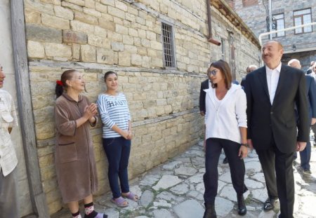 “İstəyirdim əliboş gəlməyim, ona görə bir az vaxt apardı...”