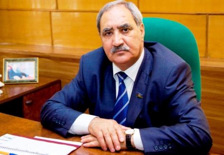 “Etimadı itirənlər vəzifədən gedəcəklər” – Fəzail Ağamalıdan Elmar Vəliyevin işdən çıxarılmasına reaskiya