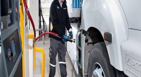 SOCAR Türkiyədə yük maşınları üçün sıxılmış təbii qaz stansiyaları açdı