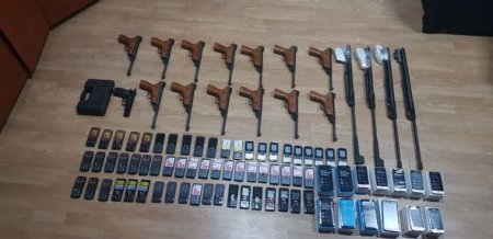 Ölkəyə gizli yolla pnevmatik tapançalar keçirmək istədilər