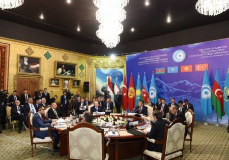 İlham Əliyev Türkdilli Dövlətlərin Əməkdaşlıq Şurasının VI Sammitində