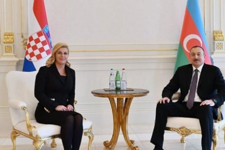 Azərbaycan və Xorvatiya prezidentləri mətbuata bəyanatlarla çıxış ediblər