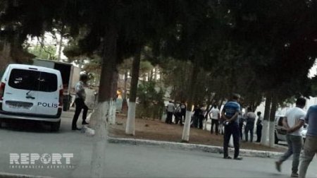 Azərbaycanda dəhşət: Ata ölən övladını xəstəxananın həyətində basdırdı