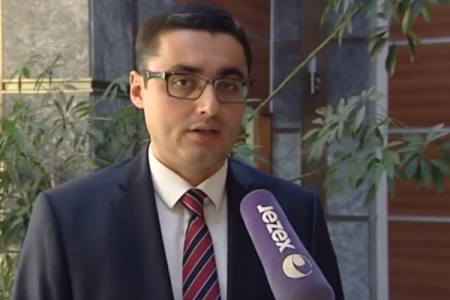 Pensiya yaşına çatan şəxsin sənəd toplmasına ehtiyac qalmayacaq