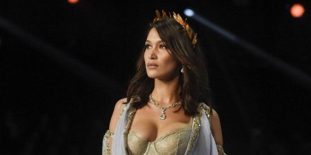 Məşhur model Bella Hadid: “Müsəlman olmaqdan qürur duyuram”