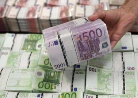 Milyarderin Bilgəhdəki iqamətgahında italyanların ağlasığmaz sərgüzəştləri