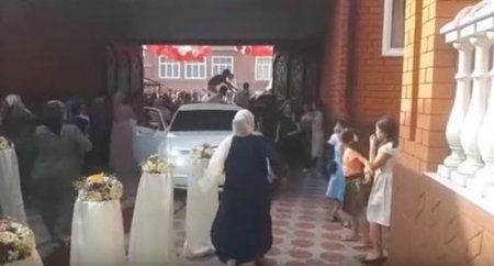 “Sərt çeçen toyu”