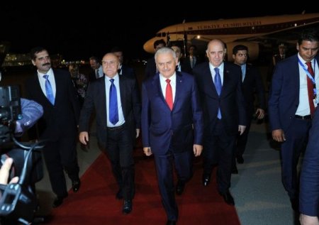 Binəli Yıldırım Bakıya gəlib