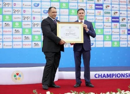 İlham Zəkiyev yeddinci Dan Qara Kəmər sahibi oldu