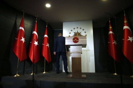 Ərdoğan Trampın çıxışı zamanı BMT-nin iclasını tərk etməyib