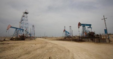Hindistanlı Şakir Bakıda 10 il iş aldı, ağladı...