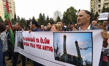 Bugünkü mitinqlə bağlı rəsmi məlumat