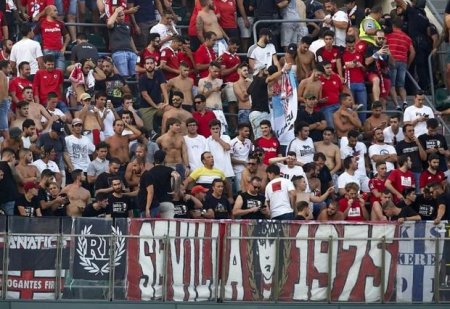 İspaniyada oyun zamanı stadion uçdu