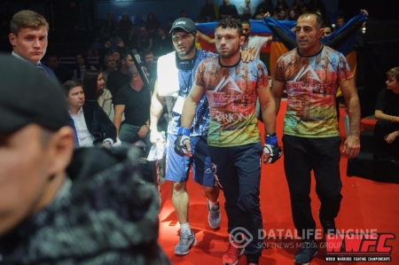 Azərbaycanın məşhur MMA döyüşçüsündən möhtəşəm qələbə Azərbaycanın məşhur MMA döyüşçüsündən möhtəşəm qələbə