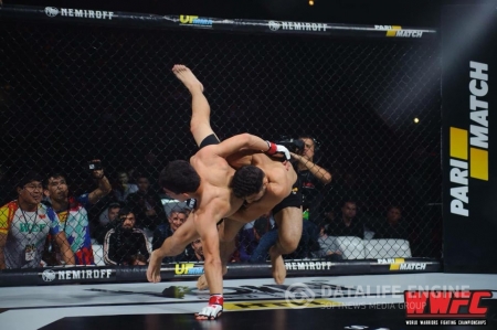 Azərbaycanın məşhur MMA döyüşçüsündən möhtəşəm qələbə Azərbaycanın məşhur MMA döyüşçüsündən möhtəşəm qələbə