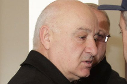 Həmkarını güllələyən eks-deputat Qaragözyan intihar etdi Həmkarını güllələyən eks-deputat Qaragözyan intihar etdi