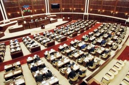 Milli Məclisin payız sessiyası başladı