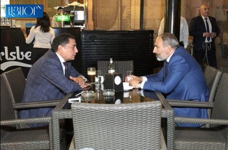 Paşinyan müxalifətlə razılığa gələ bilmədi