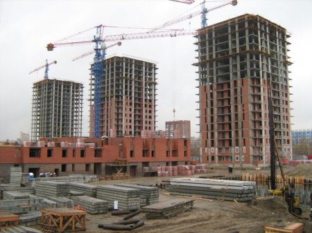 Qeyri-neft sənayesinə qoyulmuş investisiyalar 24,4% artıb