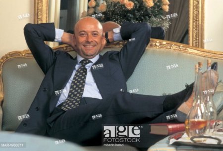 Fərhad Əhmədov kələkbaz italyanları küncə sıxışdırır
