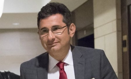 ABŞ-da Araz Ağalarovun hesablarını bağladılar
