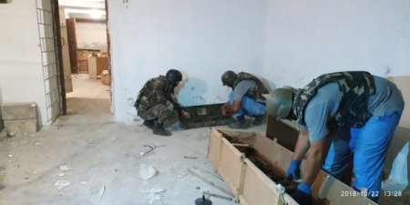 Bakıda məktəbdə xeyli sayda hərbi sursat aşkarlandı