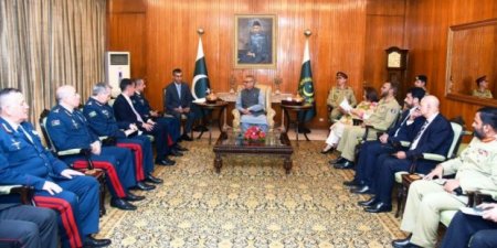 Pakistan Prezidenti Elçin Quliyevi qəbul edib