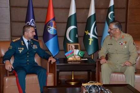 Pakistan Prezidenti Elçin Quliyevi qəbul edib