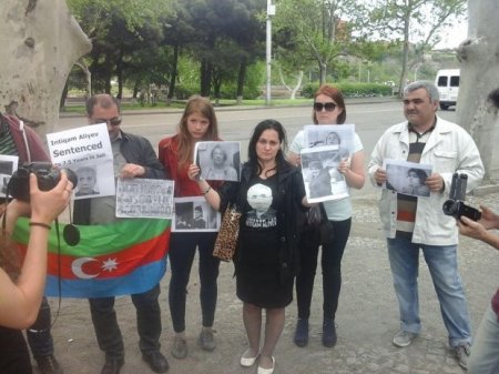 Saakaşvili tezliklə Bakıda görünəcək