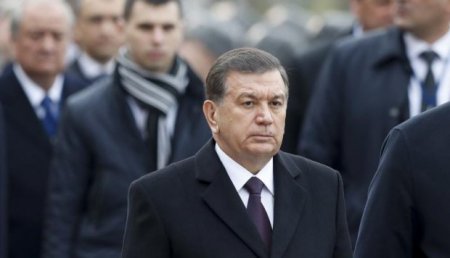 Baş nazirin müavini Mirzəyev məmurları döydü, dizə qədər soyuq suda saxladı...