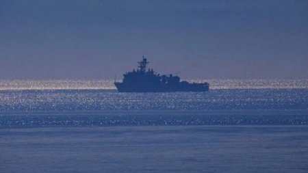 Rusiya Azov dənizinə hərbi gəmi yolladı