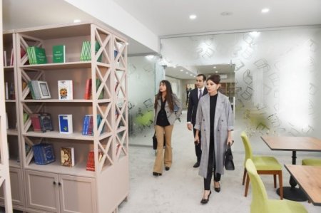 Mehriban Əliyeva Şüvəlandakı “Cırtdan” istirahət və sağlamlıq mərkəzinin açılışında iştirak edib