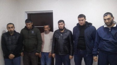 Daxili İşlər Nazirliyi Şabranda ruhi xəstəni döyüb öldürən “cinçıxardanların” fotosunu yaydı