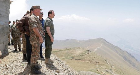 David Tonoyan: “Bəli, Azərbaycan ordusu irəliləyib, biz də irəliləmişik...”