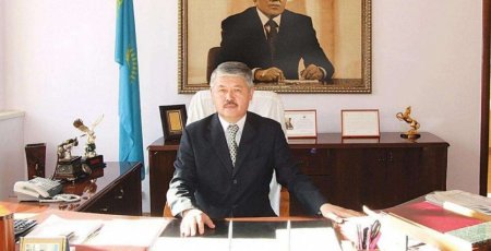 Razim İsayev səhiyyə məmuruna 100 min dollar rüşvət verdiyini deyir