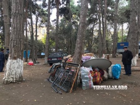 “Gəlinin qızıllarını satıb xərçəng xəstəsi oğluma dərman almışdım, yandı…”
