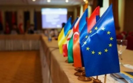 Avropa İttifaqı Azərbaycansız Məclis çağırır; Tiflisdə Qarabağı Azərbaycan ərazisi hesab etmirlər
